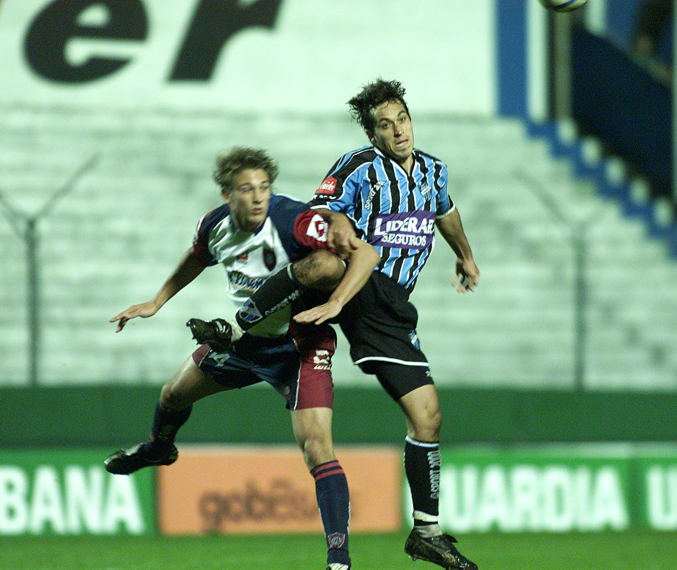 72' · Cambio (Salida) · Santana, Jonathan
