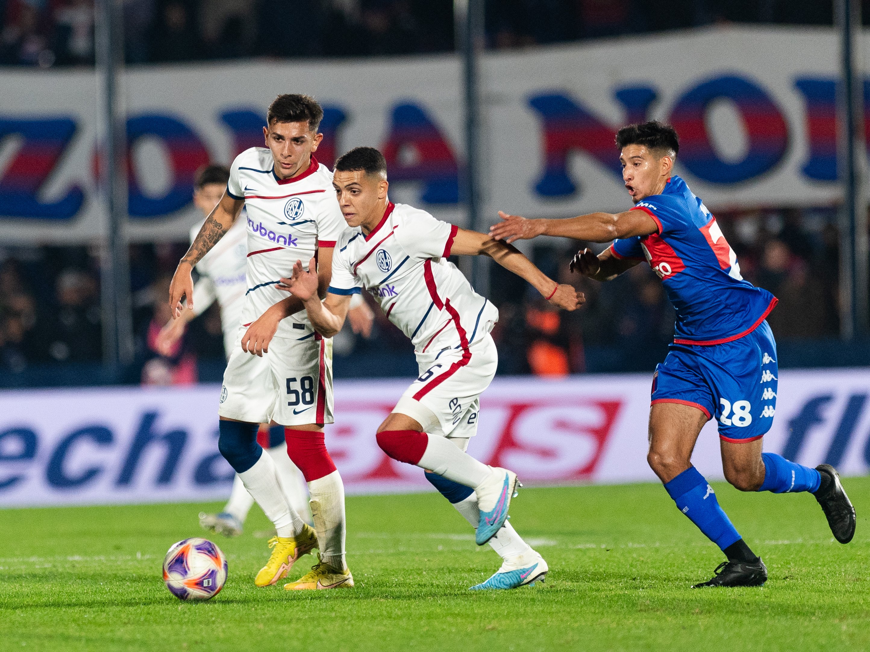 55' · Cambio (Salida) · Silva, Tomás Ariel