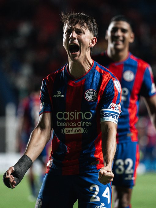 Gol — vs Deportivo Cuenca (Ecuador)