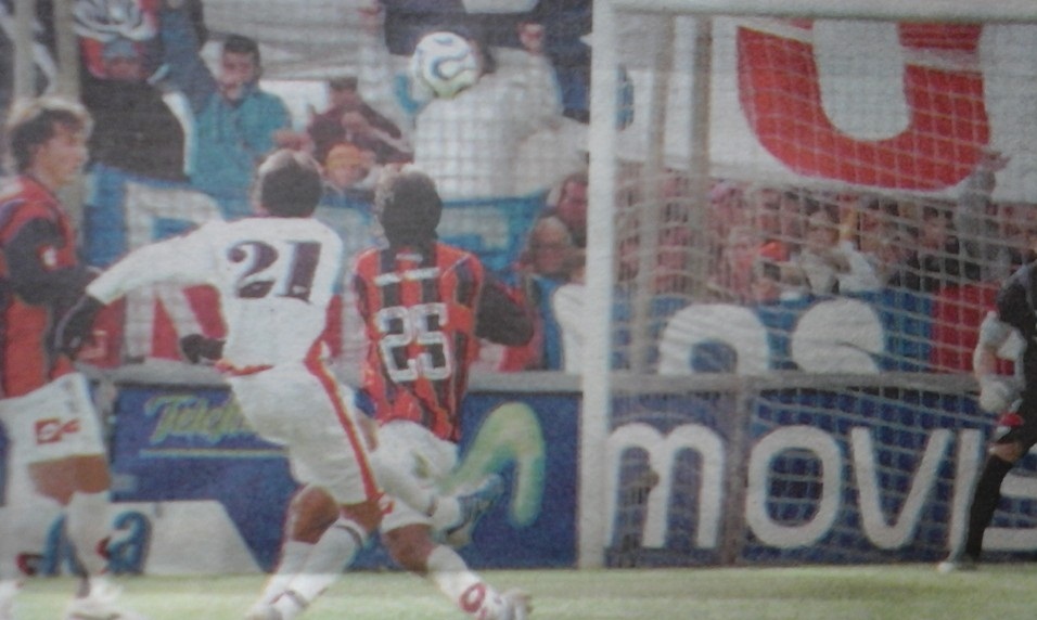 89' · Gol Rival · Vangioni, Leonel