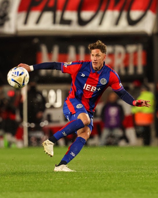 Cambio (Salida) — vs River Plate