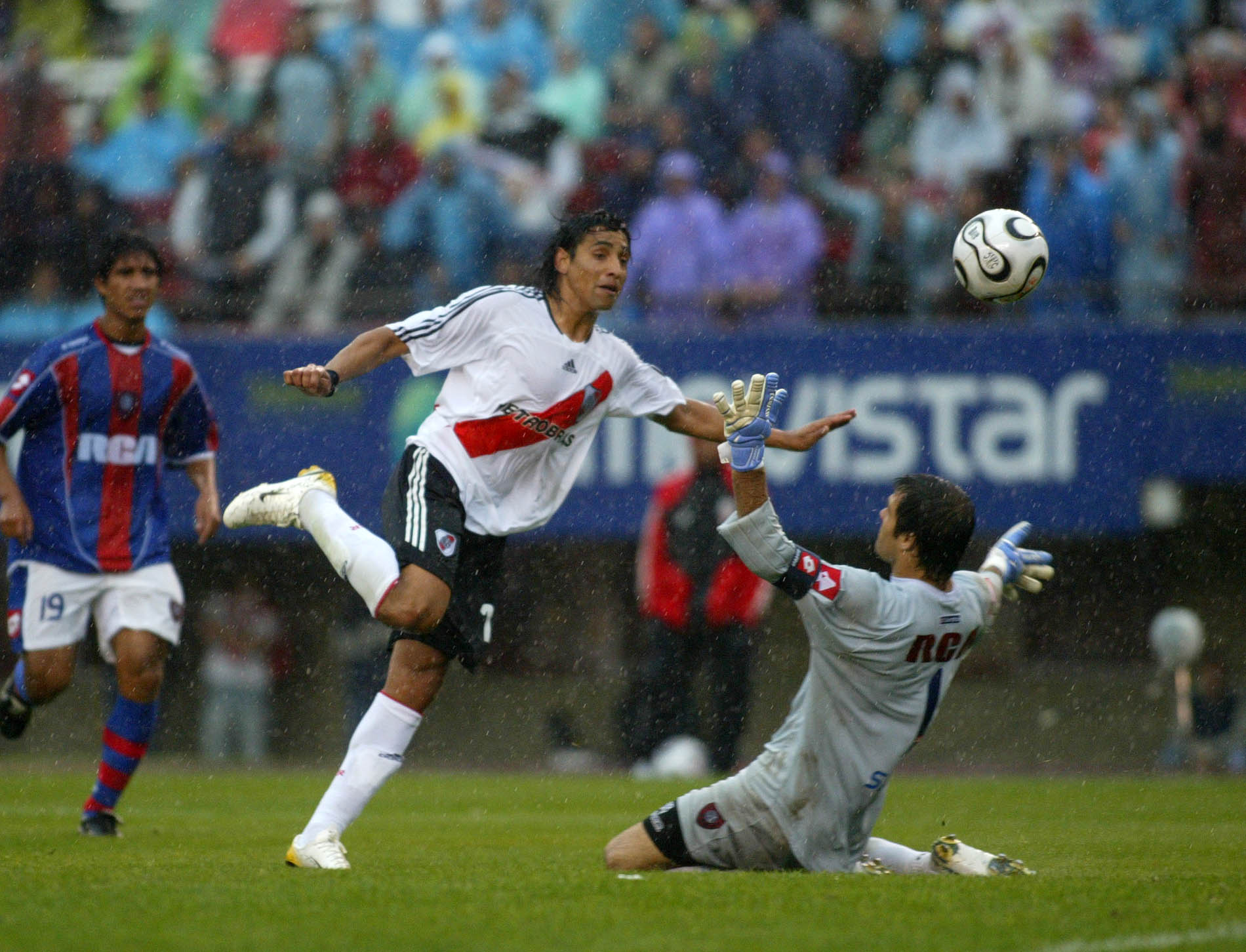 61' · Gol Rival · Zapata, Víctor Eduardo