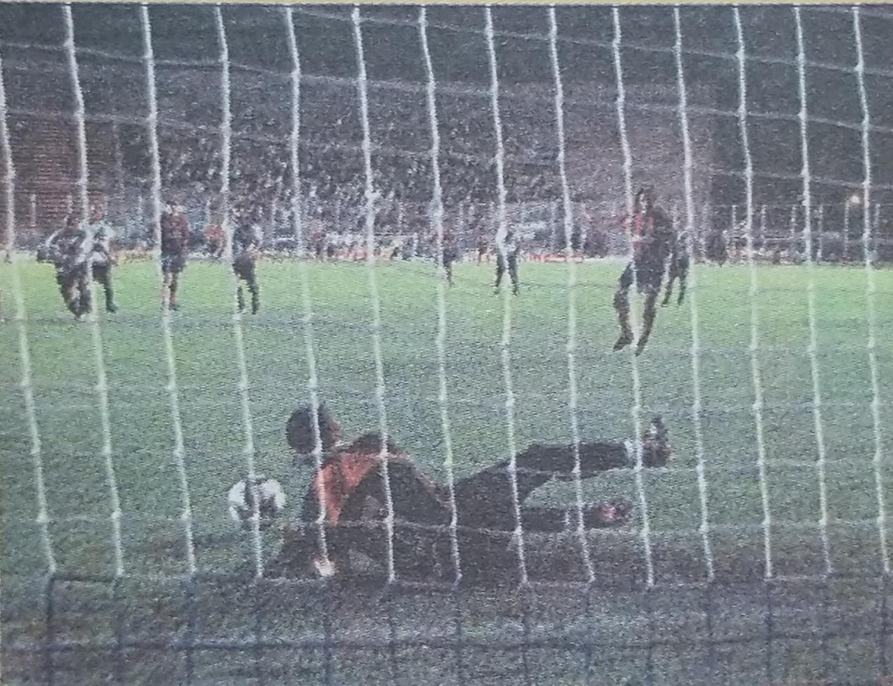 53' · Penal atajado · Rivarola, Guillermo Daniel