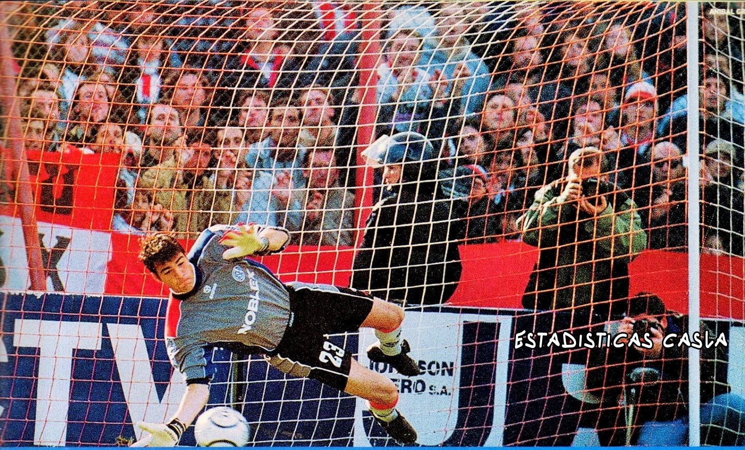 10' · Penal atajado · Saja, Diego Sebastian