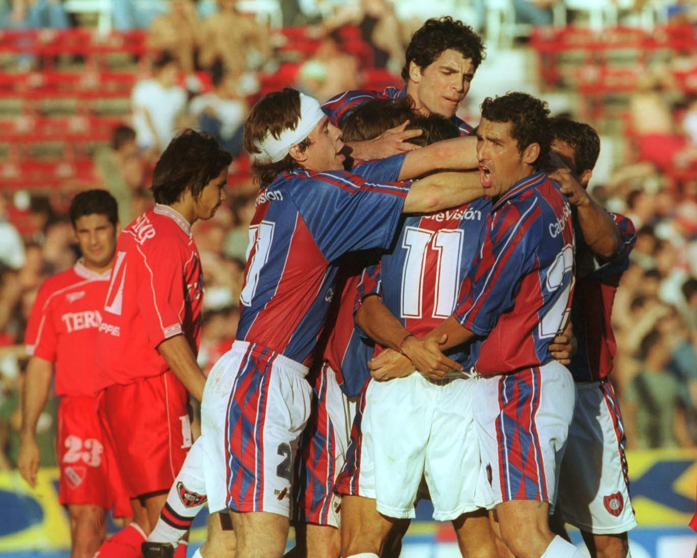 Penal convertido — vs Independiente