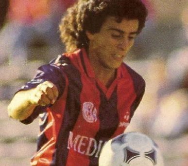 Monserrat, Roberto Carlos
