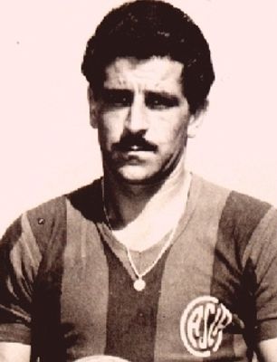 Pino, Santiago