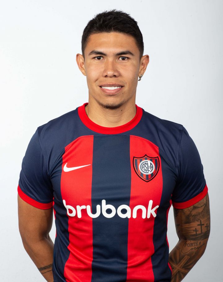 Hernández, Nicolás